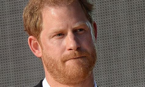 prince harry vegas photo|Shame: Harry reveals true story behind naked Vegas。